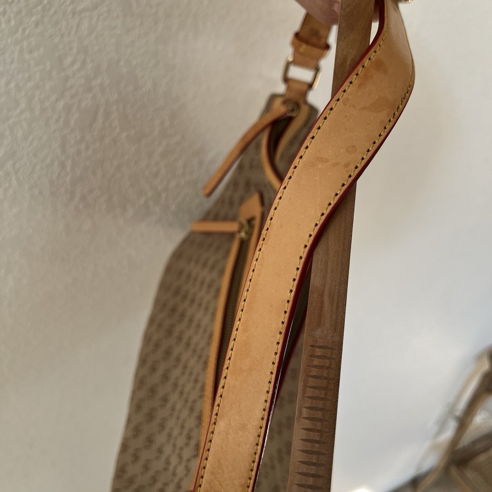 Vintage Dooney & Bourke Womens Monogram Canvas Handbag Purse *READ* - Picture 8 of 16